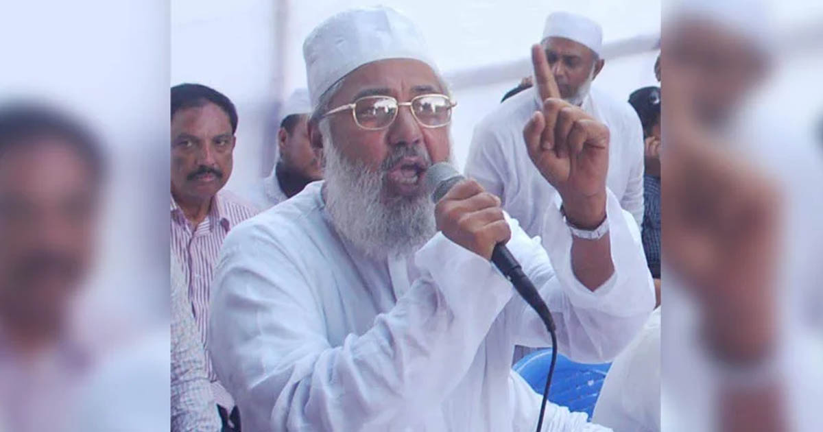 আমাকে যারা চিনে নাই তারা এখনো পর্যন্ত মাটির তলে বসবাস করছে
