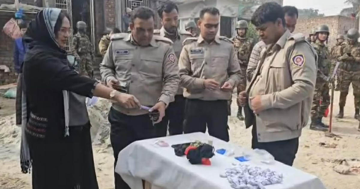মাদকের হটস্পট খ্যাত বেদেপল্লীতে যৌথবাহিনীর অভিযান, নারীসহ আটক ৩