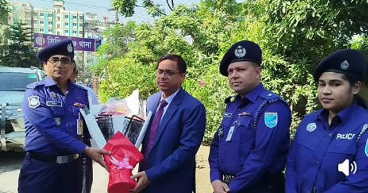 সিদ্ধিরগঞ্জে পরিদর্শন করলেন জেলা প্রশাসক