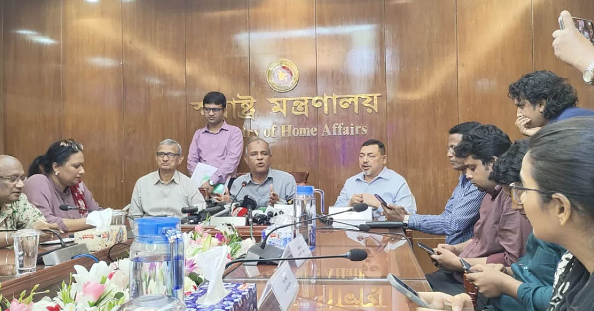 দু-চার দিনের মধ্যে বিমানবন্দরের ই-গেট খুলে দেওয়া হবে