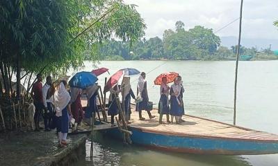 ইজারা নিয়েও ফাজিলপুর ঘাটের সম্পূর্ণ দখল না পাওয়ার অভিযোগ রেজুয়ানের
