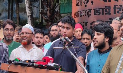 ফ্যাসিবাদের অবশিষ্টাংশ নিশ্চিহ্নের হুংকার: পিরোজপুরে এনসিপির ‘জুলাই পদযাত্রা’ ও পথসভা