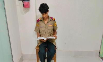 বাবার দাফন শেষে এটিএম বুথে ডিউটি, সকালে এইচএসসি পরীক্ষায় ইকন