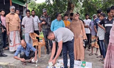 আলমডাঙ্গায় ভোক্তা অধিকারের অভিযানে চার প্রতিষ্ঠানকে জরিমানা