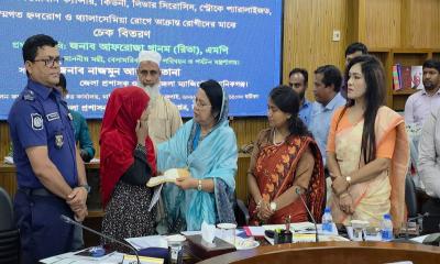 উন্নয়ন কাজ বাস্তবায়নে আরও আন্তরিক হওয়ার আহ্বান বিমান ও পর্যটনমন্ত্রীর