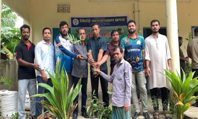 পটিয়ায় জিরি জনকল্যাণ সংঘের বৃক্ষরোপণ কর্মসূচি