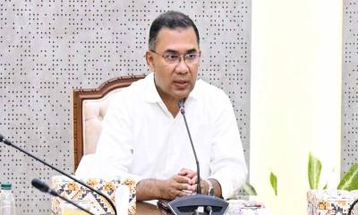 সব বাধা অতিক্রম করে দেশকে এগিয়ে নিতে চায় সরকার