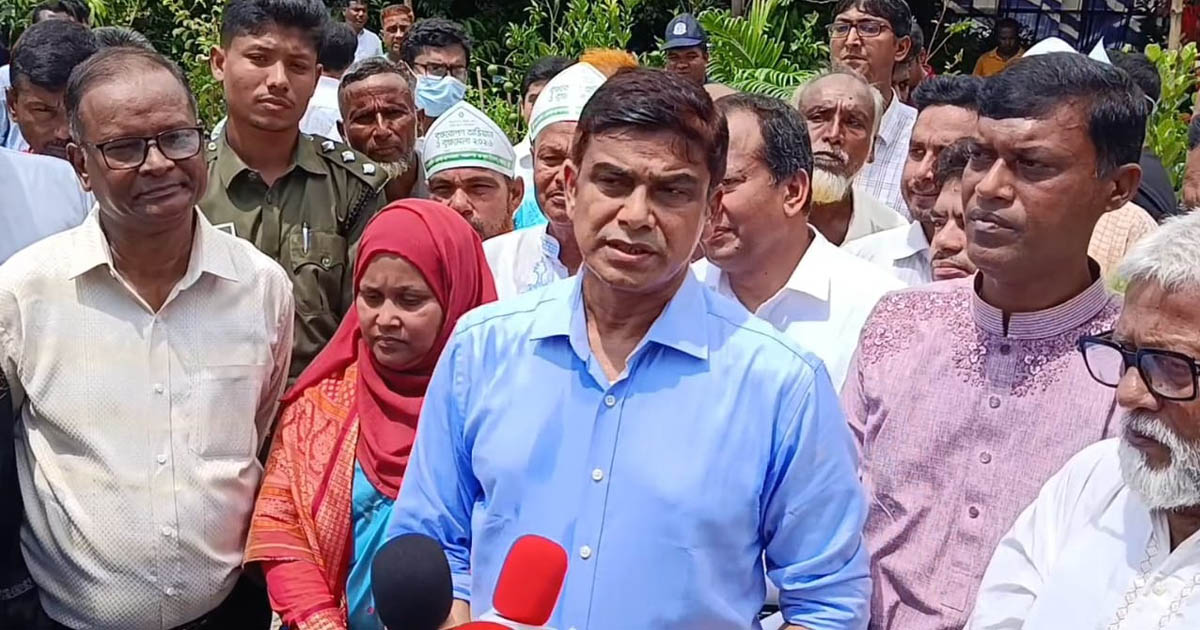 সামাজিক যোগাযোগ মাধ্যমে একটি পোস্টের সাথে একটি করে বৃক্ষ রোপণ করুন
