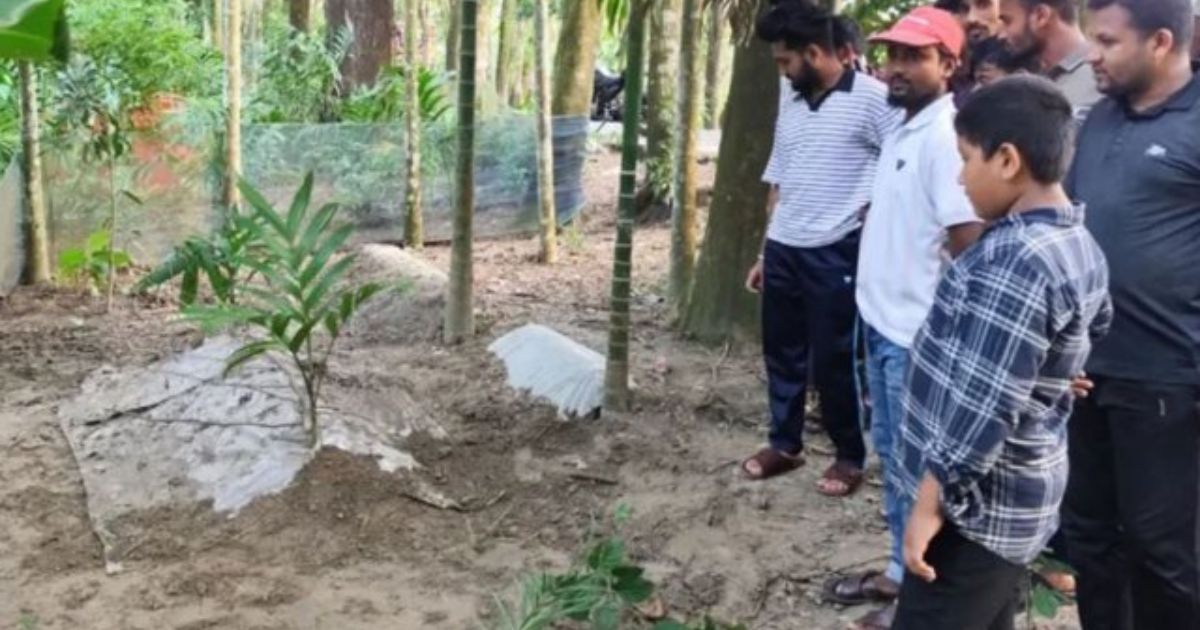 দাফনের ১৮ দিনের মাথায় তরুণীর কবর খুঁড়ে যা দেখা গেল