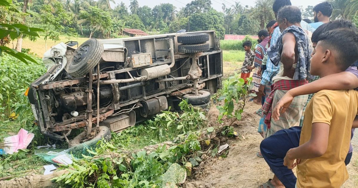 তালায় পিকআপ-মোটরসাইকেল সংঘর্ষে নিহত ২