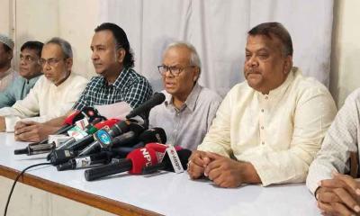 আইনশৃঙ্খলা পরিস্থিতি নিয়ন্ত্রণে প্রশাসনের ভূমিকার প্রশংসা রিজভীর