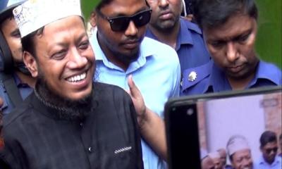 মানহানির মামলায় স্থায়ী জামিন পেলেন আমির হামজা