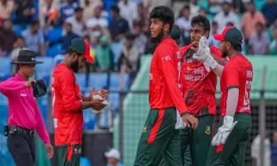 সিরিজ বাঁচানোর ম্যাচে টস হেরে ফিল্ডিংয়ে বাংলাদেশ