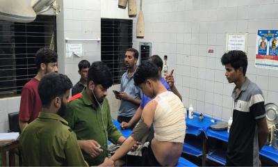 মেহেরপুরে কিশোর গ্যাং ছাড়ার জেরে স্কুলছাত্রকে কুপিয়ে জখম