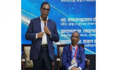 ঢাকা মেডিকেলের ভিড় কমাতে চিকিৎসকদের উপজেলায় যেতে হবে