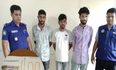 দক্ষিণ আইচায় ইয়াবাসহ ৩ মাদক কারবারি গ্রেপ্তার