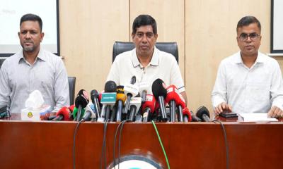 সুখরঞ্জন বালীকে ট্রাইব্যুনালের গেট থেকে অপহরণ করেন এএসপি ফজলুর