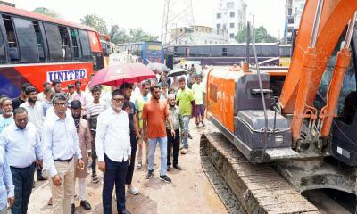 মসিকের অভিযানে শতাধিক অবৈধ স্থাপনা উচ্ছেদ, প্রতিবাদে মহাসড়ক অবরোধ