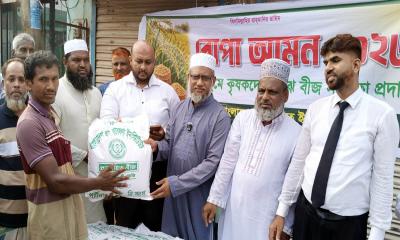 ভর্তুকি দিয়ে হলেও কৃষকদের সহায়তা বাড়ানোর আহ্বান খাইরুল হাসানের