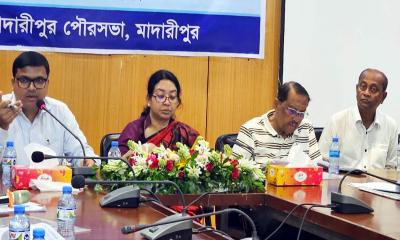 মাদারীপুর পৌরসভার ১১১ কোটি টাকার খসড়া বাজেট প্রণয়নে নাগরিক মতবিনিময়