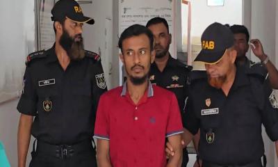 ফেনীতে কিস্তির টাকা জোগাতে প্রবাসীর স্ত্রীকে হত্যা, গ্রেপ্তার ১