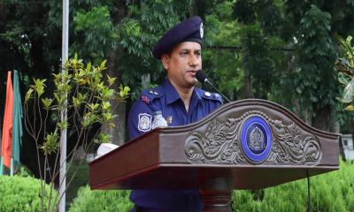 আইনশৃঙ্খলা স্বাভাবিক রাখতে থানার ওসিদের বিশেষ নির্দেশ রাজশাহীর পুলিশ সুপারের