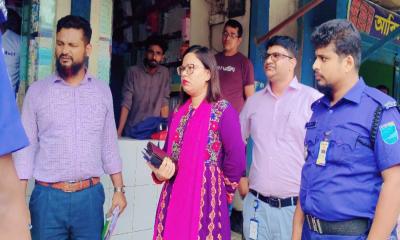 টাঙ্গাইলে দুই ফার্মেসিকে জরিমানা করেছে ভ্রাম্যমাণ আদালত