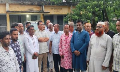 তালা বাজারকে আধুনিক মডেল বাজারে রূপান্তরের ঘোষণা জেলা পরিষদ প্রশাসকের