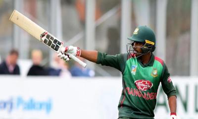 অস্ট্রেলিয়াকে ২৮৫ রানের লক্ষ্য দিল বাংলাদেশ