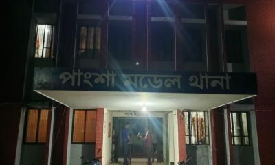 আম খাওয়ানোর কথা বলে শিশুকে ধর্ষণচেষ্টা