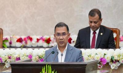 নিরাপত্তার অজুহাতে যেন সরকার প্রধানের সাথে জনগণের দূরত্ব না হয় 