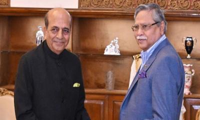 রাষ্ট্রপতির কাছে পরিচয়পত্র পেশ করলেন ভারতের নতুন হাইকমিশনার