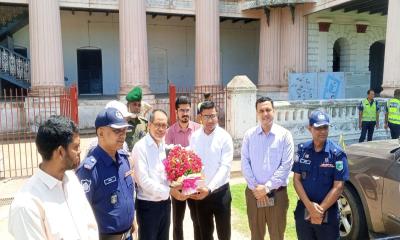 পুঠিয়া গোবিন্দ মন্দির পরিদর্শনে ব্রুনাইয়ের রাষ্ট্রদূত