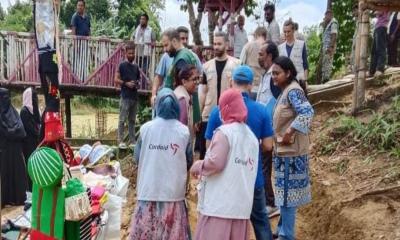 রোহিঙ্গা ক্যাম্পে কৃষি ও মানবিক কার্যক্রম পরিদর্শনে ব্রিটিশ প্রতিনিধি দল
