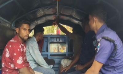 ভূঞাপুরে ৫ ডাকাতকে আটক করে পুলিশে দিল এলাকাবাসী