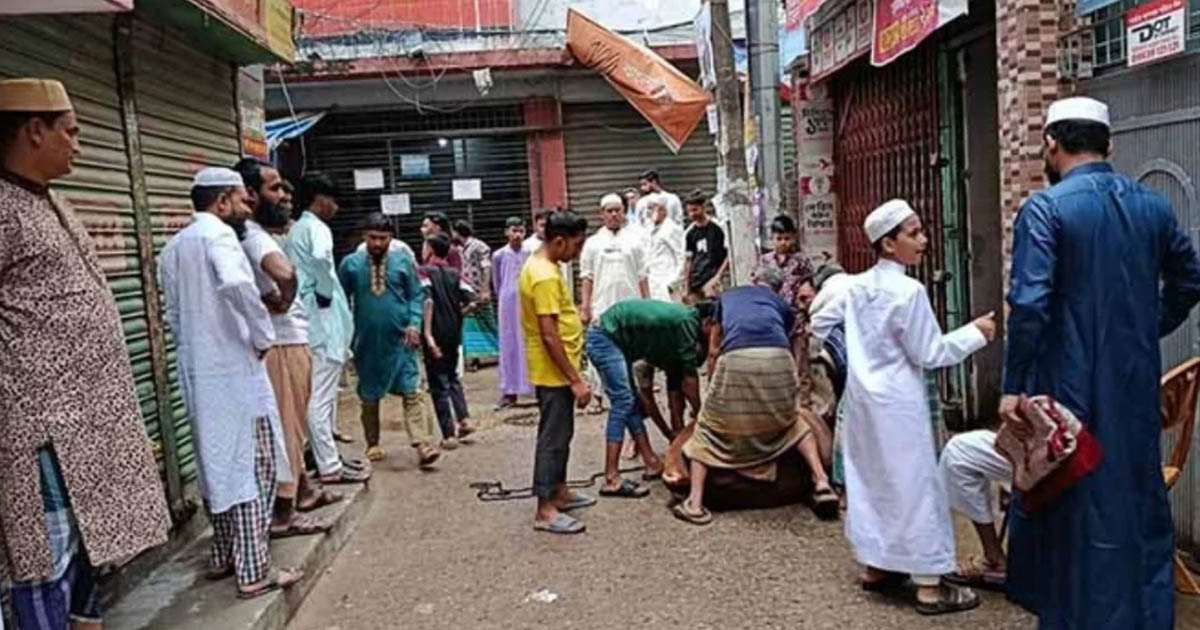 রাজধানীর পাড়া-মহল্লায় চলছে পশু কোরবানি