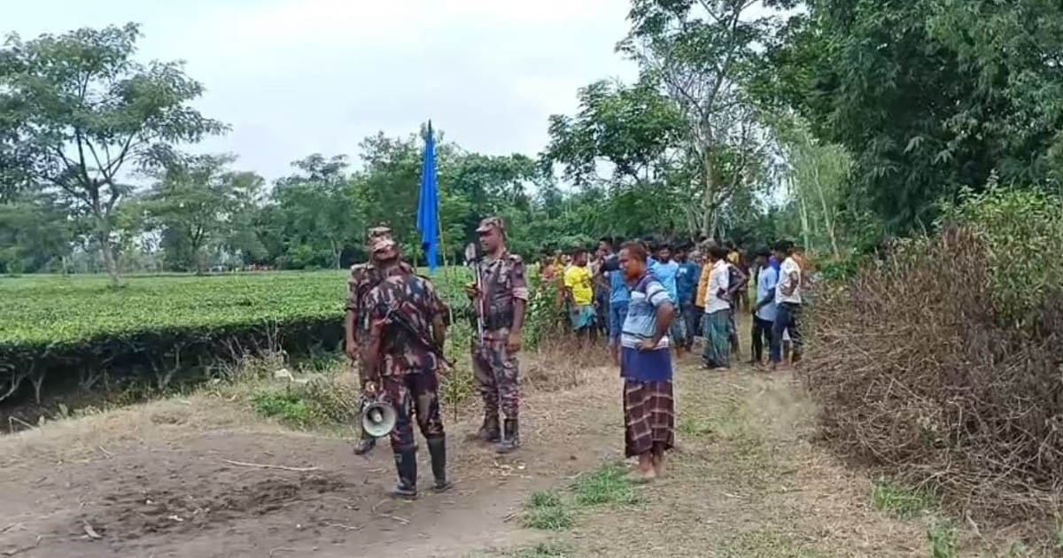 লালমনিরহাট সীমান্তে পুশইনের আনা ৩ নারীকে লাইট বন্ধ করে ফেরত নিল বিএসএফ