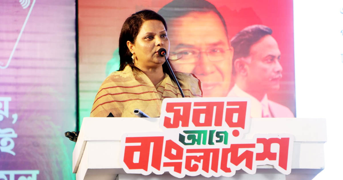 ফ্যামিলি কার্ড অসচ্ছল পরিবারের সক্ষমতার প্রতীক হয়ে উঠবে