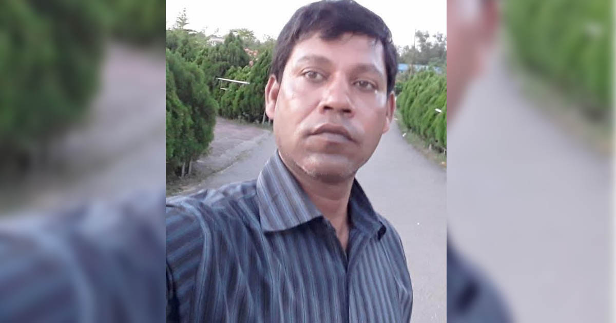 অসুস্থ মাকে দেখতে আসার পথে মৃত্যু, পাবলিক টয়লেট থেকে ইঞ্জিনিয়ারের মরদেহ উদ্ধার