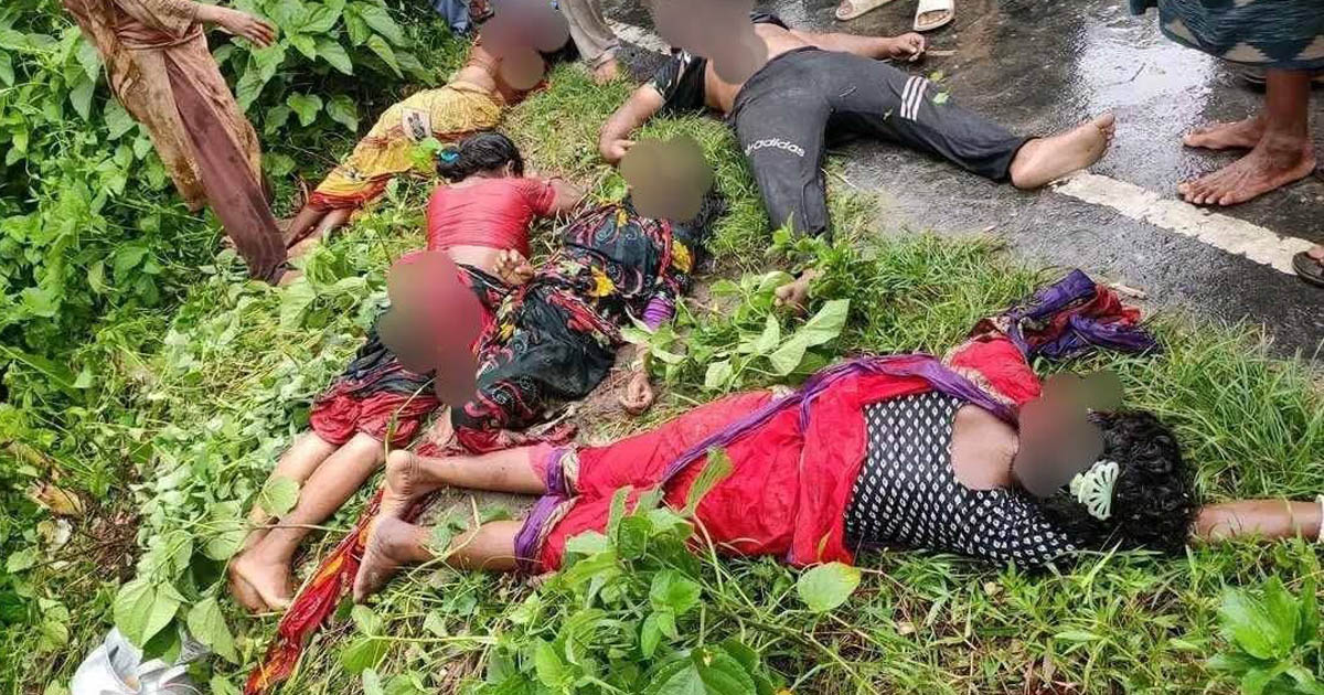 জয়পুরহাটে ট্রাক ও অটোরিকশার ত্রিমুখী সংঘর্ষে নিহত ৩