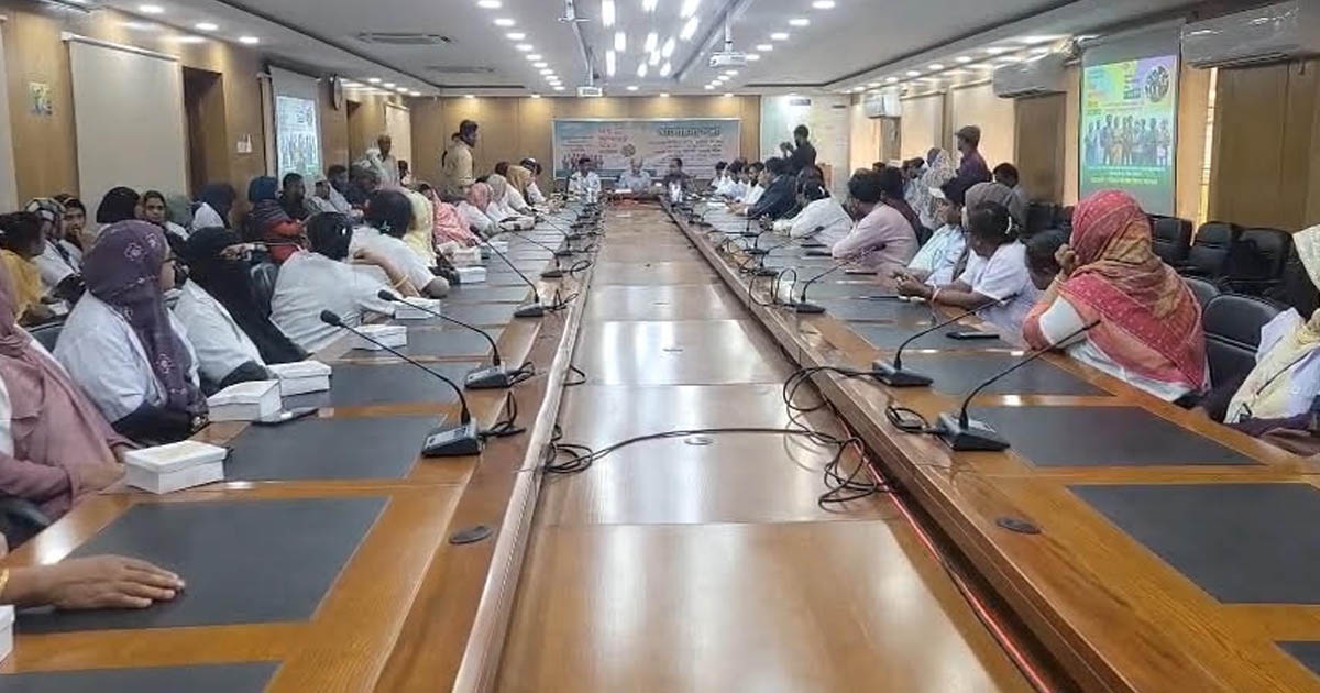 ঝালকাঠিতে বিশ্ব জনসংখ্যা দিবস উপলক্ষে আলোচনা সভা অনুষ্ঠিত