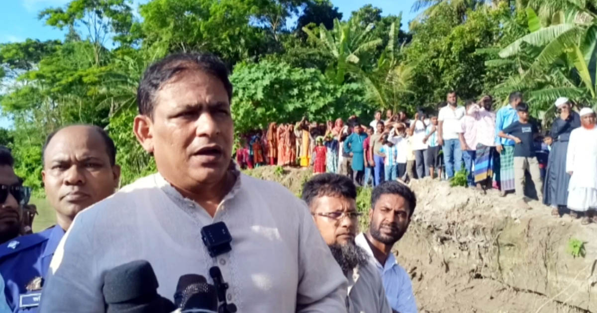 আড়িয়াল খাঁর ভাঙন রোধে স্থায়ী ব্লক বাঁধ নির্মাণ করা হবে