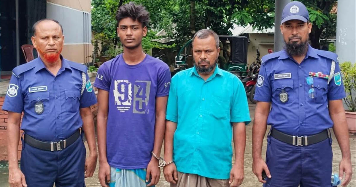 মসজিদ থেকে ১৭টি ফ্যান চুরি, চোর ও ক্রেতা গ্রেপ্তার