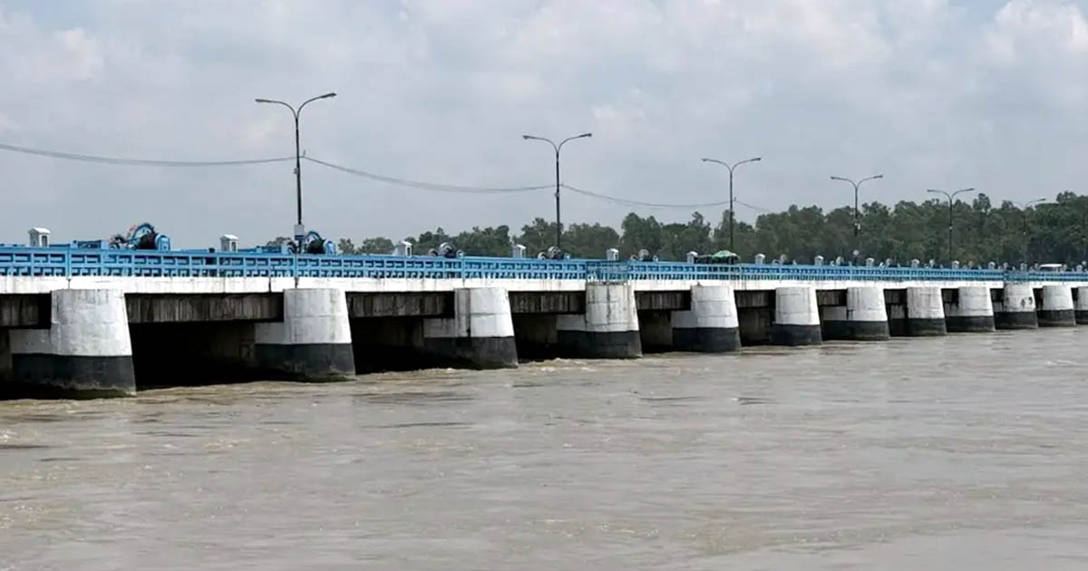 ভারী বৃষ্টি ও উজানের ঢলে তিস্তার পানি বিপৎসীমার ওপরে