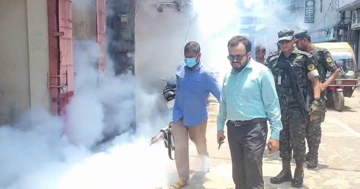ঝালকাঠিতে ডেঙ্গু প্রতিরোধে যৌথ অভিযান, মোবাইল কোর্ট ও লিফলেট বিতরণ