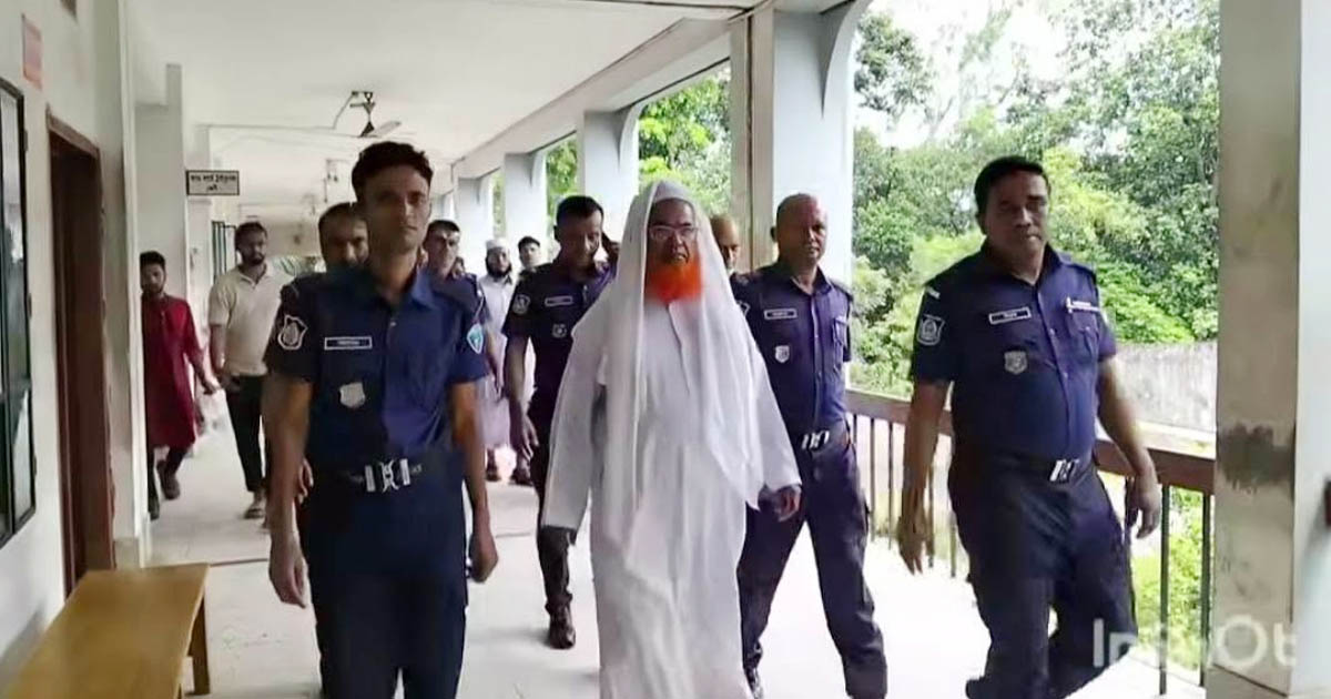 ফেনী আলিয়া মাদ্রাসার প্রিন্সিপাল মাহমুদুল হাসান কারাগারে