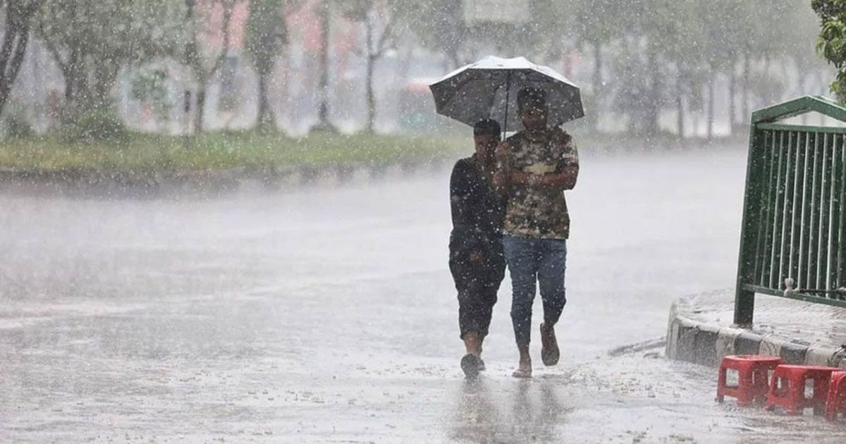 ১৮ অঞ্চলে ৬০ কিলোমিটার বেগে ঝড়-বৃষ্টির শঙ্কা