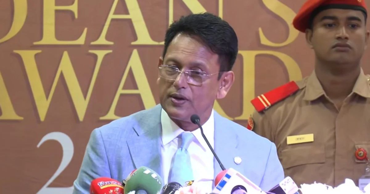 জনসংখ্যাকে জনসম্পদে রূপ দিতে পারে শিক্ষকরা