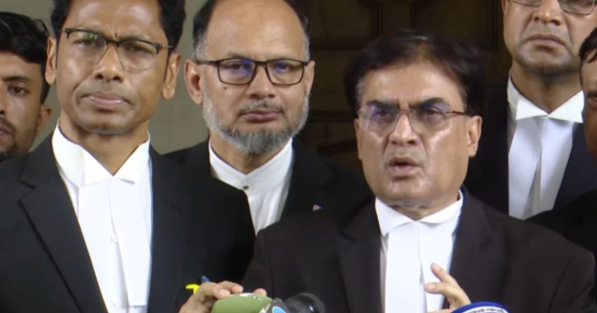 জামায়াতপন্থি আইন কর্মকর্তাদের পদত্যাগ ‘স্ট্যান্টবাজি’