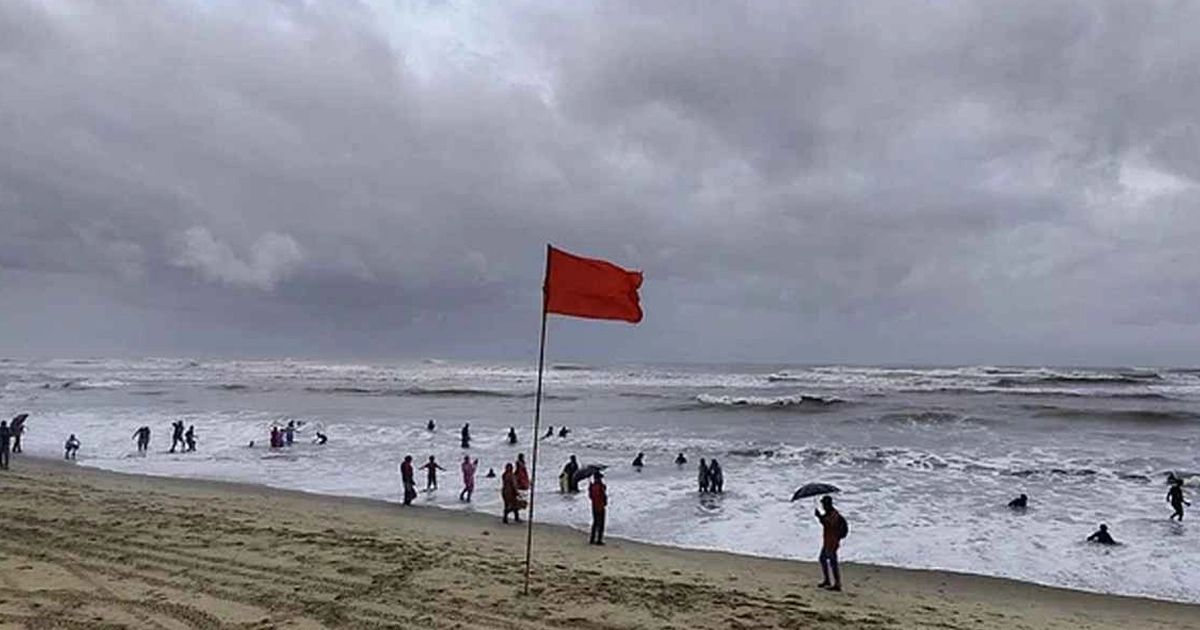 দেশের ৪ সমুদ্রবন্দরে ৩ নম্বর সতর্ক সংকেত